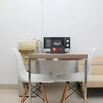 Modern 1Br At Ciputra World 2 Apartment By Travelio