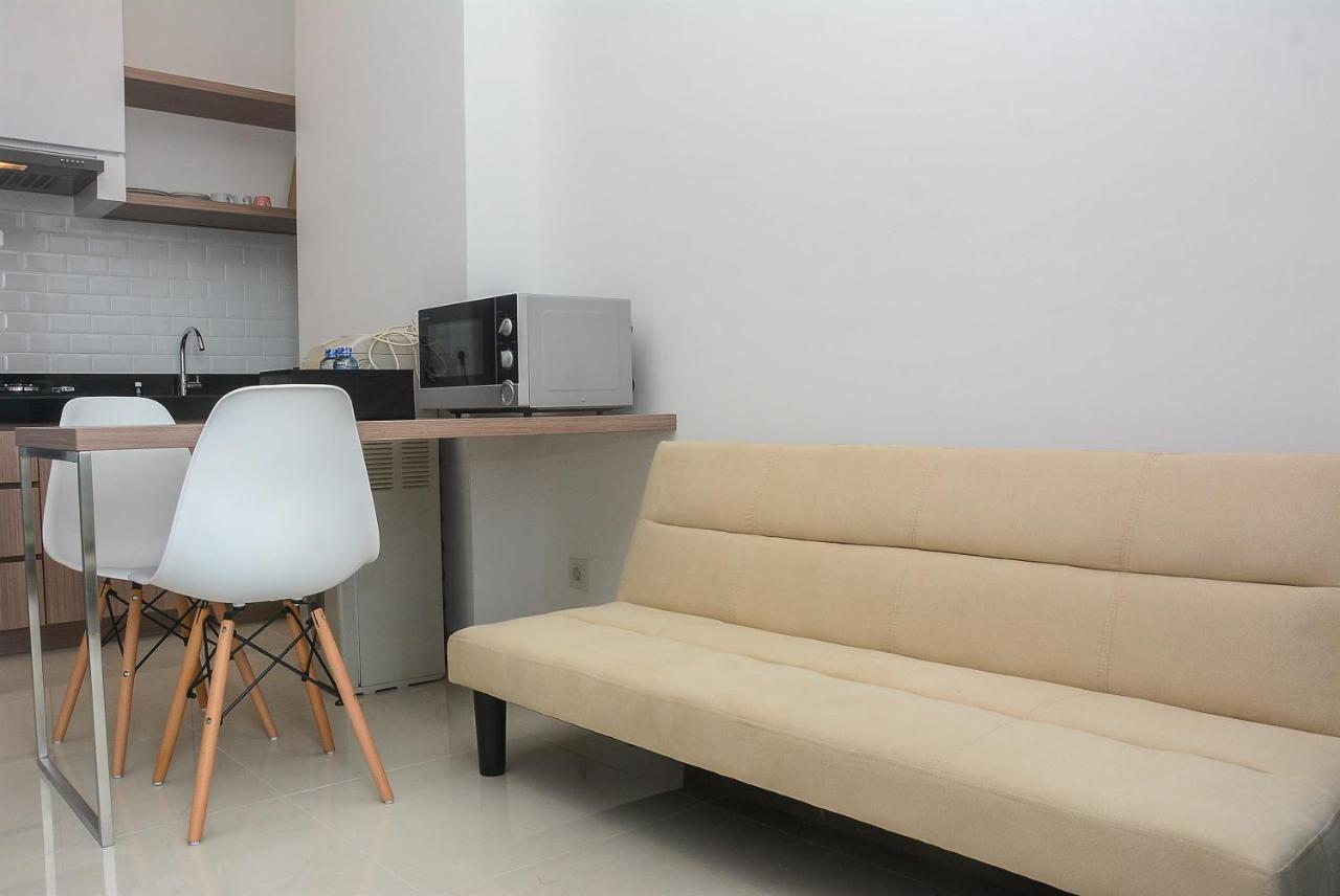 Modern 1br At Ciputra World 2 By Travelio Apartment